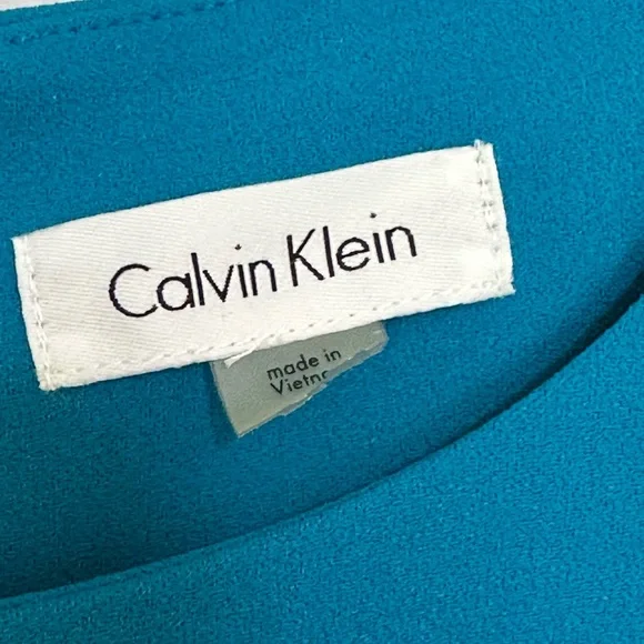 Calvin Klein Teal Sheath Dress Size 4 – Sleeveless Pleated Front - Picture 2 of 6